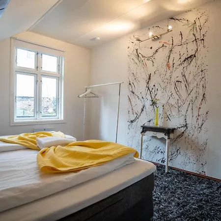 Apartment Central At Bertis Ap 2 Nice And Cozy Central 3 Bedrooms And Bigterrace Stavanger