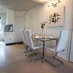 Central At Bertis Ap 2 Nice And Cozy Central 3 Bedrooms And Bigterrace