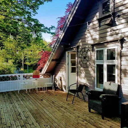 Central At Bertis Ap 2 Nice And Cozy Central 3 Bedrooms And Bigterrace *